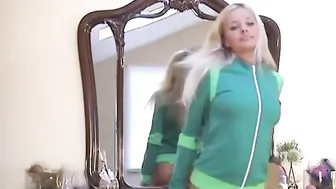 Blonde 19 Yo Ruskie Paris Tale Grind Her Tight Young Cunt