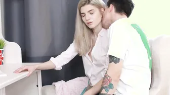 Monroe Fox porn video – She Is Nerdy - Monroe Fox - 19 Yo study and banged date
