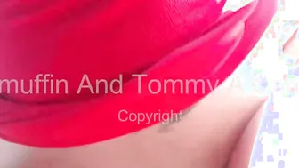 she getting fuck into the blue vehicle