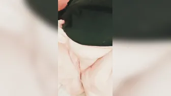 SSBBW Cortigiana: Would you cum into me on first date?