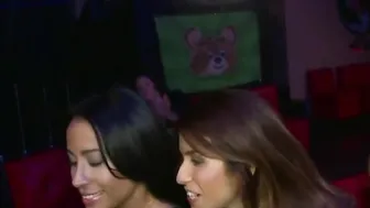 Party Women Suck Huge African Penis