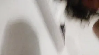 Pissing women Tape 12