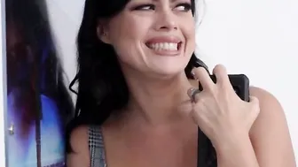 Going amazing deep into that curvy cougar butt