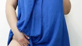 Red Haired cougar Jerks Off Unshaved Vagina