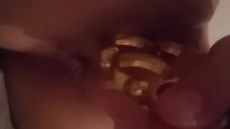 Моя киска настолько раздольная что все что хочешь можно всунуть Masha69anal