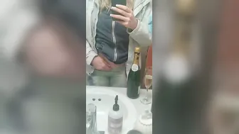 Daddy has his hands full. Hotwife isnt on the pill
