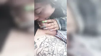 babe Cougar offer SLOPPY DEEP THROAT ORAL SEX while driving