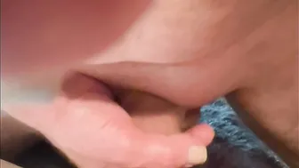 Making my gf feel like she’s the only woman inside the world