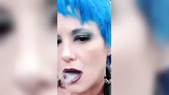 Laurasquirts smoking and few Christmas clips