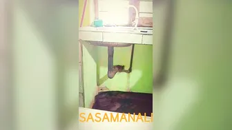 When Rosies sister was cooking her hubby kept her inside the kitchen and pounded her අනේ තව හයියෙන්