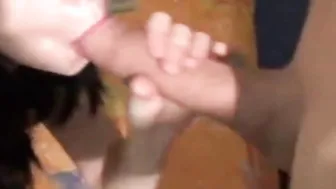I love to suck a gigantic dick 