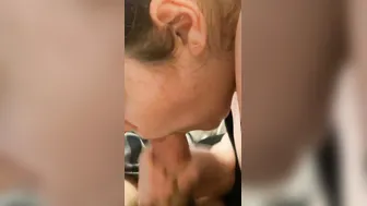 Sneaky head