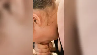 Sneaky head