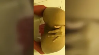 Honey 18 Yo - Goddess vagina finger inside butt