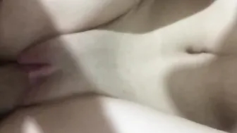 Comendo a namorada branquinha