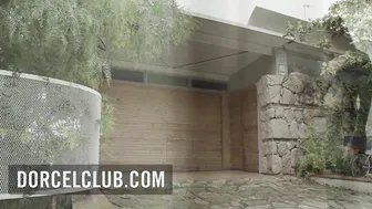 Stunning 3some with Clea Gaultier and Talia Mint