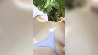 Quicky into outside