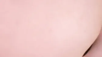 BBW farting lotion out her gigantic arse