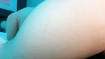 Double penetration with boyfriends dick and a thicc sex toy makes her squirt (thin punk skank)
