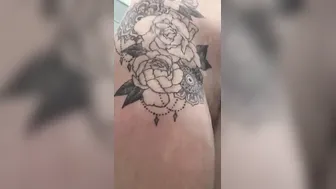 Amatuer Ex-Wife shaves her cunt into the shower and getting covered into cum