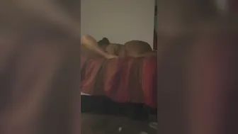 Bbw Milf eats juicy Redbone Snatch