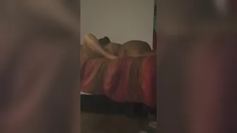 Bbw Milf eats juicy Redbone Snatch
