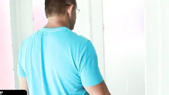Perv StepDad Helps Dirty Teenagers Brittany Shae To Take A Incredible Shot Of Her Oiled Butt