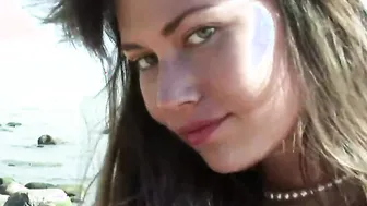 Sun porn video – Sexy Juliette Finger Fucks Her Pussy Under The Sun