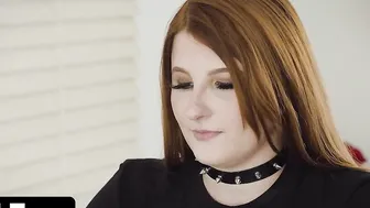 Beauty Mom And Her Step Daughter Cum Together To Swap Bodies