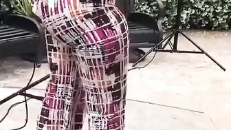 EBONY PHAT BOOTY