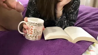 Do you like tea with milk? Skinny Slutty loves Tea Latte 