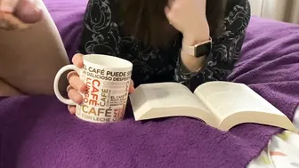 Do you like tea with milk? Skinny Slutty loves Tea Latte 