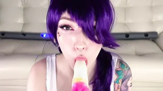 Leela Futurama cosplay with 2 toys anal fellatio vagina penetration butt to mouth