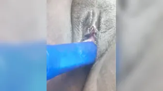 Masturbating with my toothbrush holder into the vehicle