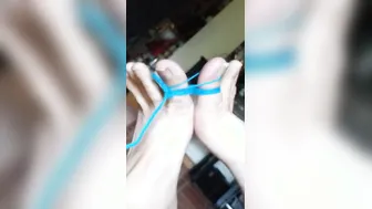 Close up toe bound wiggles