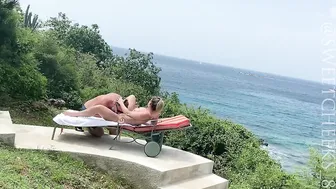 Caribbean nailed and facial