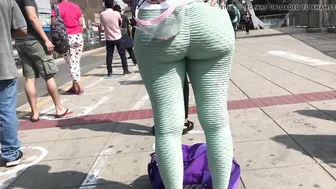 LEGGINS GREEN WAIT BUS - PART1