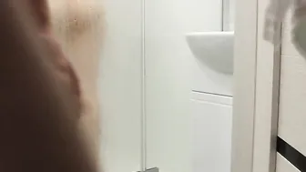 Caught Stepsister by Surprise into the Shower and Fuck her