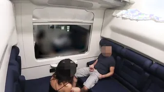 Secret Webcam Flash dick on train Women suck and cum