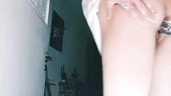 Round Stunning Ass inside Slow Motion / Abundant Vaginal Discharge