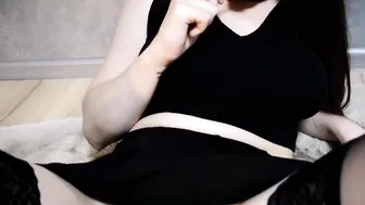 18yo Mistress Blows Chupachups and Masturbates Vagina the Sex Tape Ends with Amazing Sex