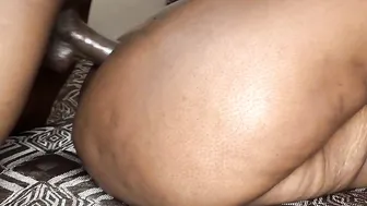 Swinging Deep Into That Cunt