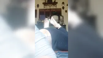 Toe bound on my belly