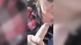 Sunny day vehicle fellatio MILF want my penis
