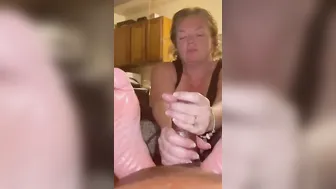 point of view - HAND/FOOTJOB ON bbcs BY CHEATING milf