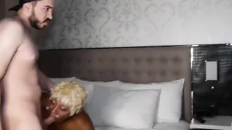 Submissive ebony cuck watches his gf take white dick