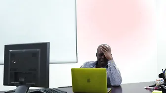 IT Pro - Fucking my boss for a promotion
