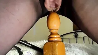 Amateur women is having fun with toy and squirts
