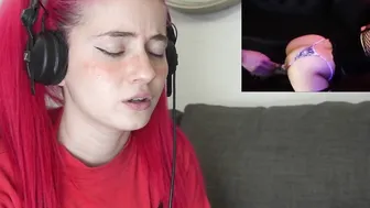 Slim 19 year old reacting to Amateur Porn - Emma Fiore