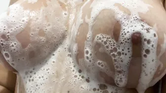 try not cum taking a babe shower with me